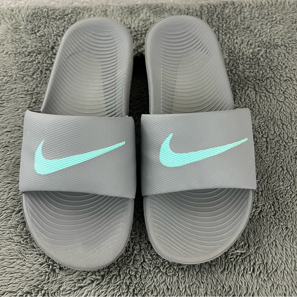 Nike Slides - Like New